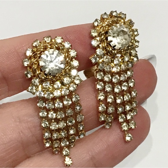 Vintage Best in Show Blue Ribbon Clear Rhinestone Chandelier Clip On Earrings - Picture 3 of 15